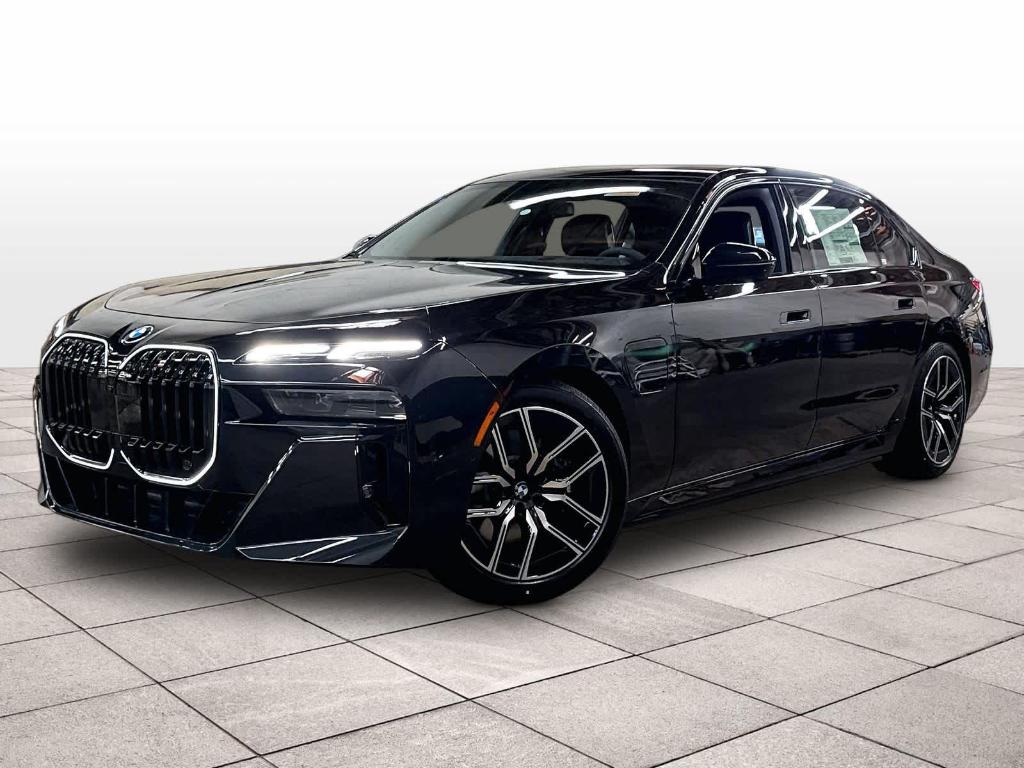 New 2026 BMW 750e xDrive