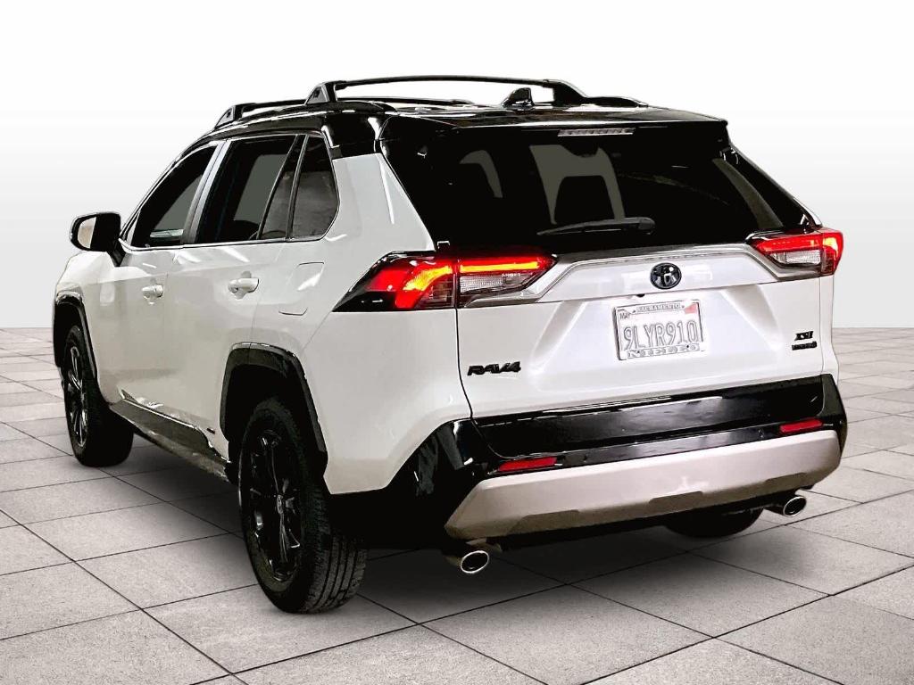 TOYOTA RAV4 - 10