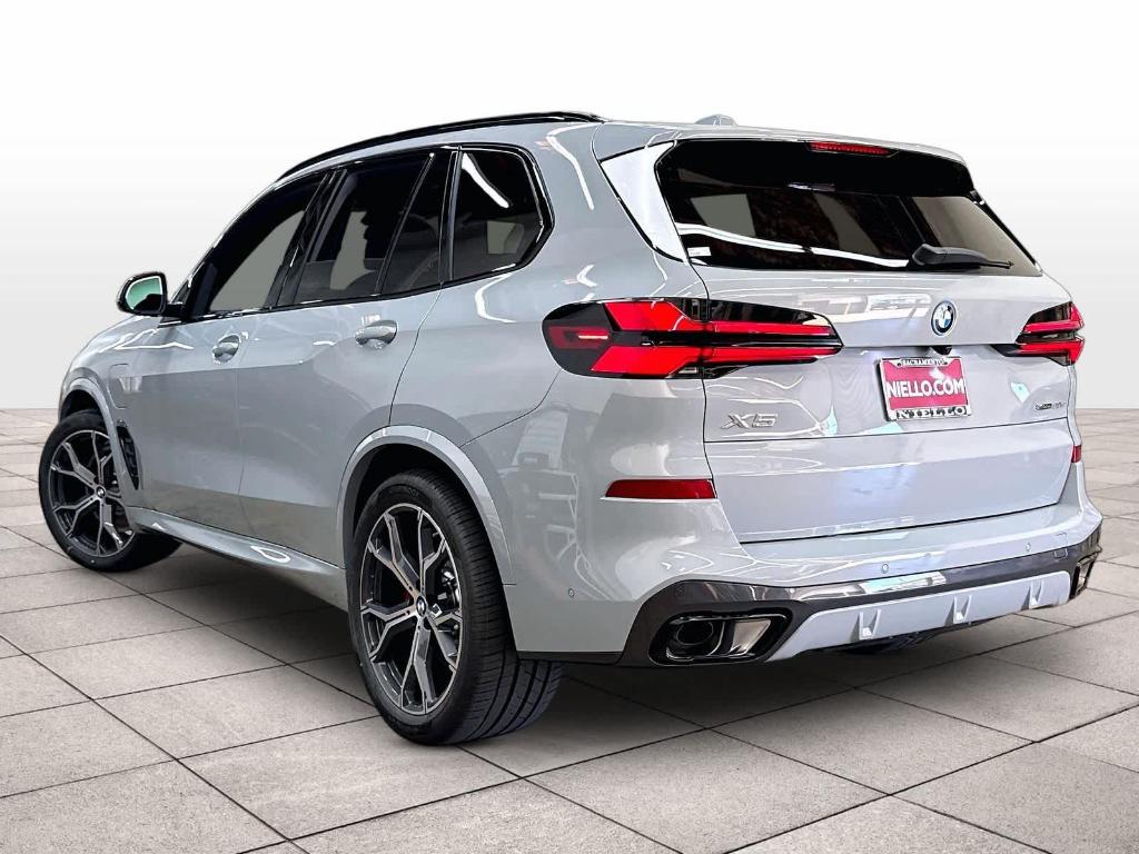 2026 BMW X5 PHEV XDRIVE50E — фото 3