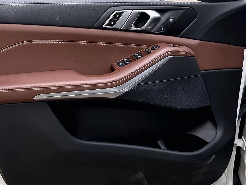 صورة مصغرة 22 لـ 2023 BMW X5 XDRIVE40I