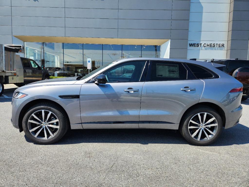 2025 Jaguar F-PACE P250 R-DYNAMIC S photo 5