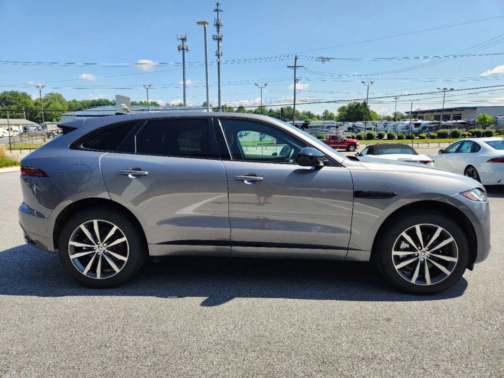 2025 Jaguar F-PACE P250 R-DYNAMIC S photo 6