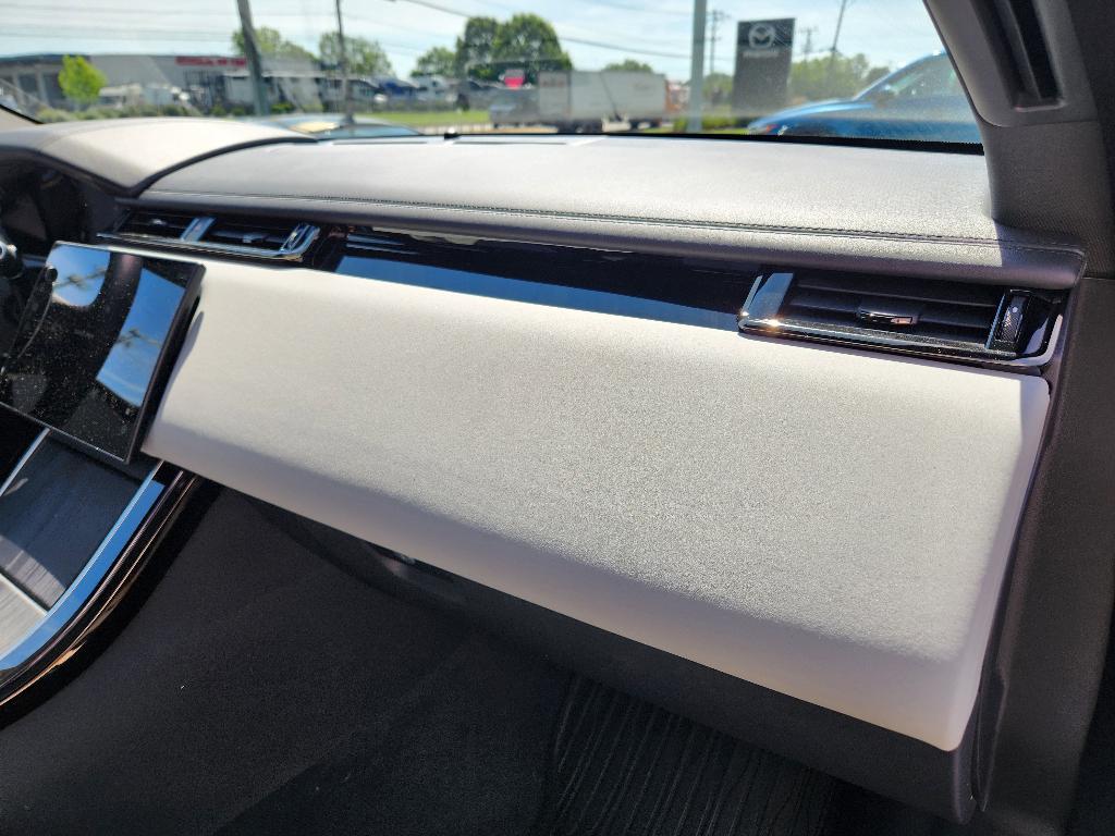 2026 LAND Rover RANGE ROVER VELAR P250 DYNAMIC SE thumbnail 17