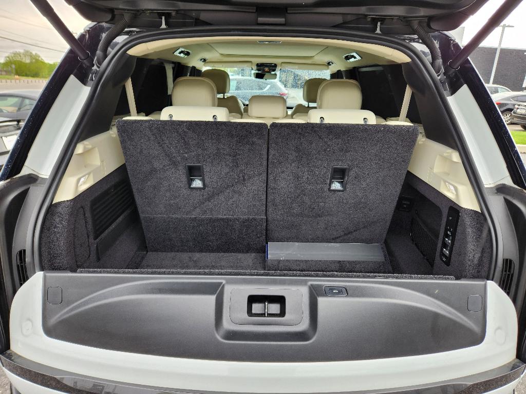 صورة 8 لـ 2023 LAND Rover RANGE ROVER P400 SE