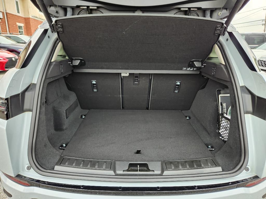 صورة مصغرة 8 لـ 2025 LAND Rover RANGE ROVER EVOQUE CORE S