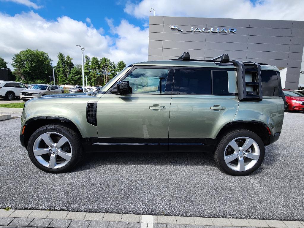 2025 LAND Rover DEFENDER P400 X-DYNAMIC SE — фото 5