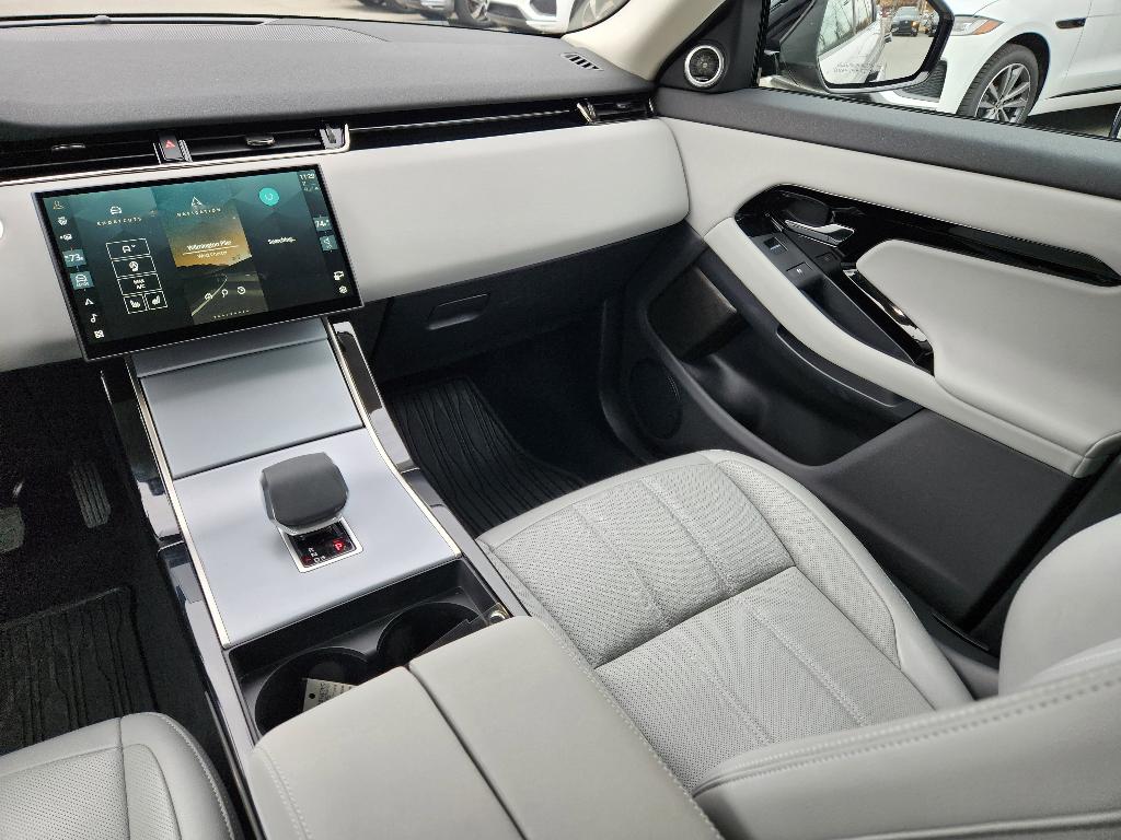 صورة مصغرة 14 لـ 2025 LAND Rover RANGE ROVER EVOQUE CORE S