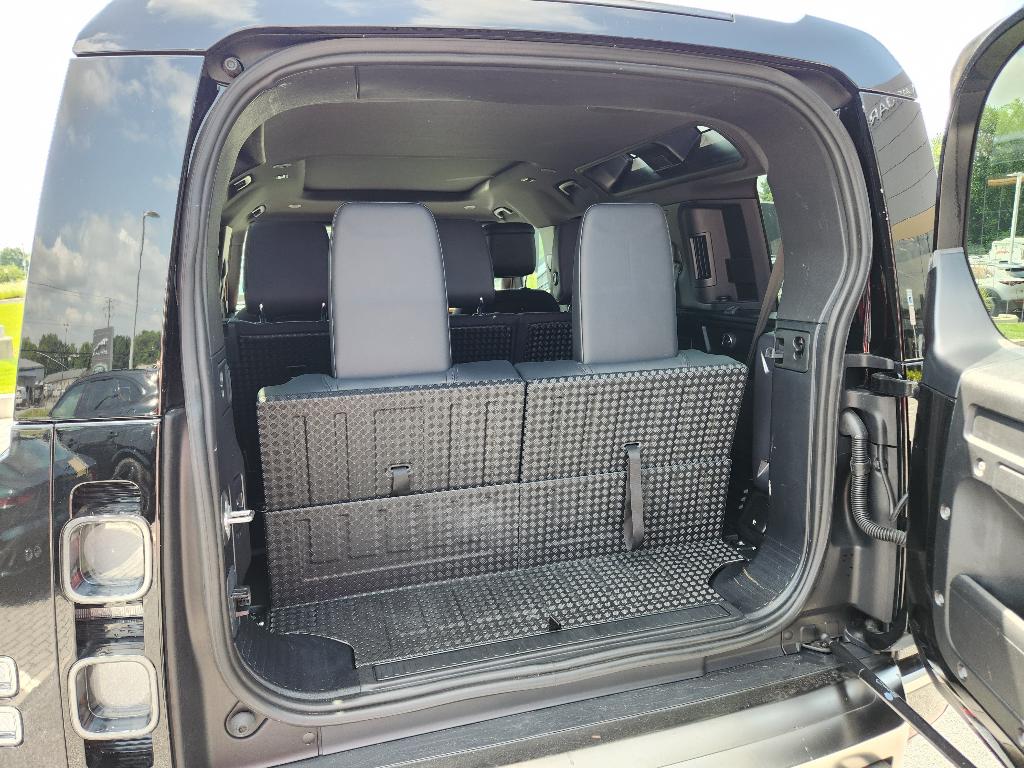 صورة مصغرة 8 لـ 2021 LAND Rover DEFENDER 110 X