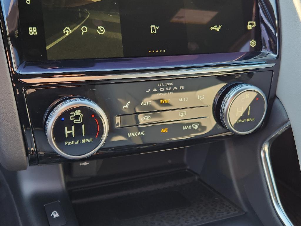2024 Jaguar E-PACE P250 R-DYNAMIC SE — миниатюра 20