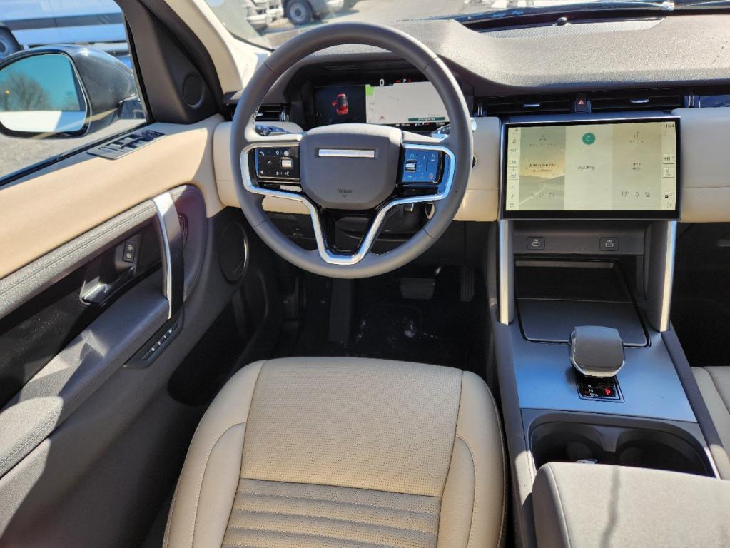 صورة 13 لـ 2024 LAND Rover DISCOVERY SPORT CORE S