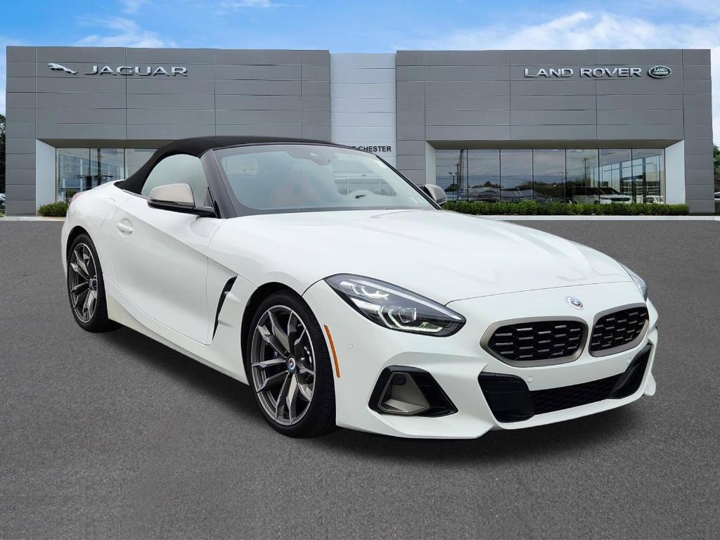 صورة 2 لـ 2023 BMW Z4 M40I