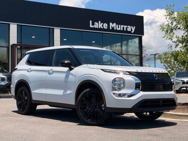 New 2026 Mitsubishi Outlander LE