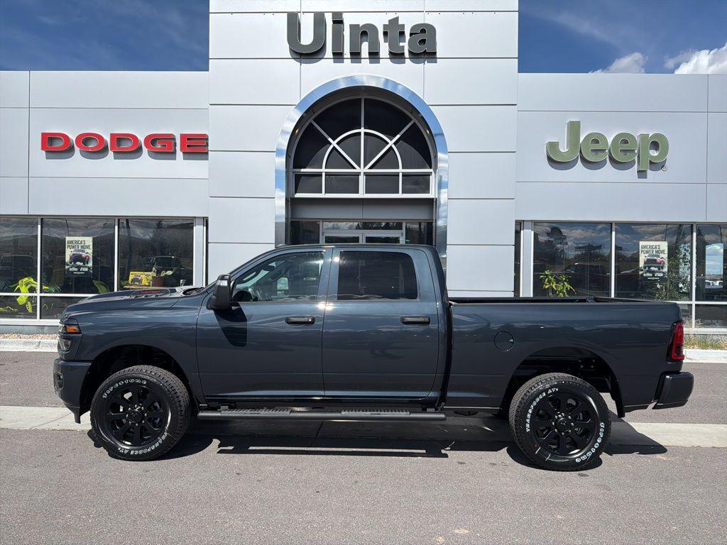 New 2026 RAM 2500 Black Express Crew Cab 4x4 6'4' Box