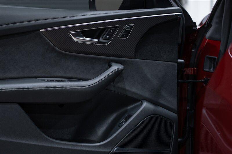2024 AUDI RS Q8 4.0T — миниатюра 27