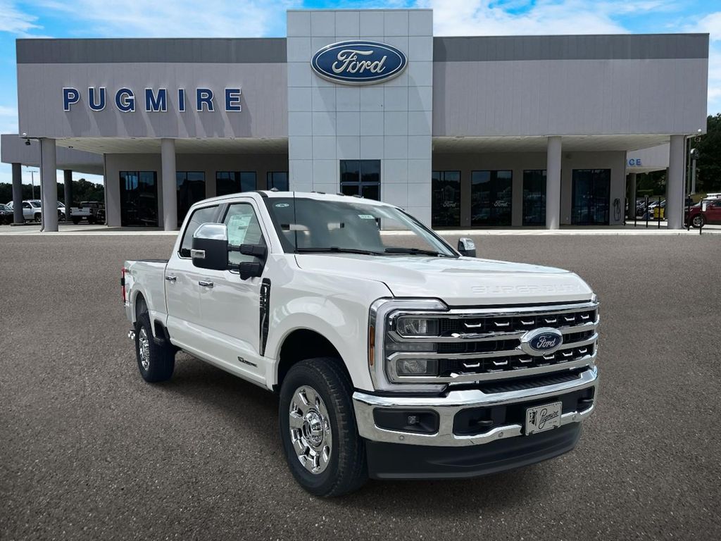 New 2025 Ford F-250 Lariat
