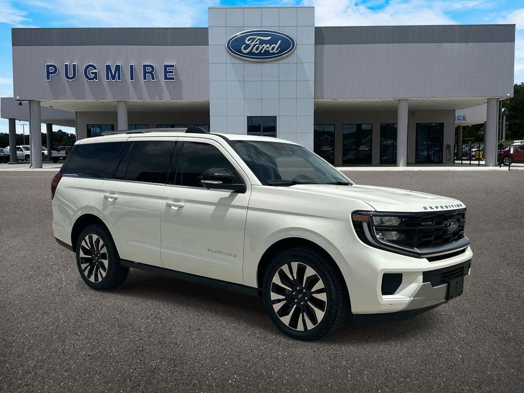 New 2026 Ford Expedition Platinum