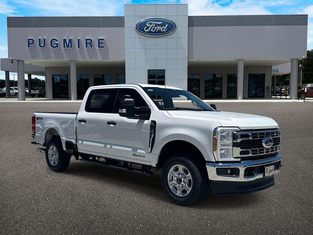 New 2026 Ford F-250 XLT