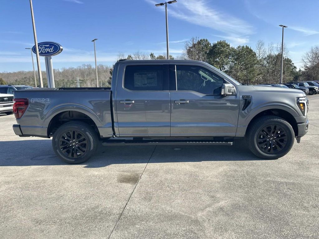 صورة 8 لـ 2026 FORD F-150 LARIAT