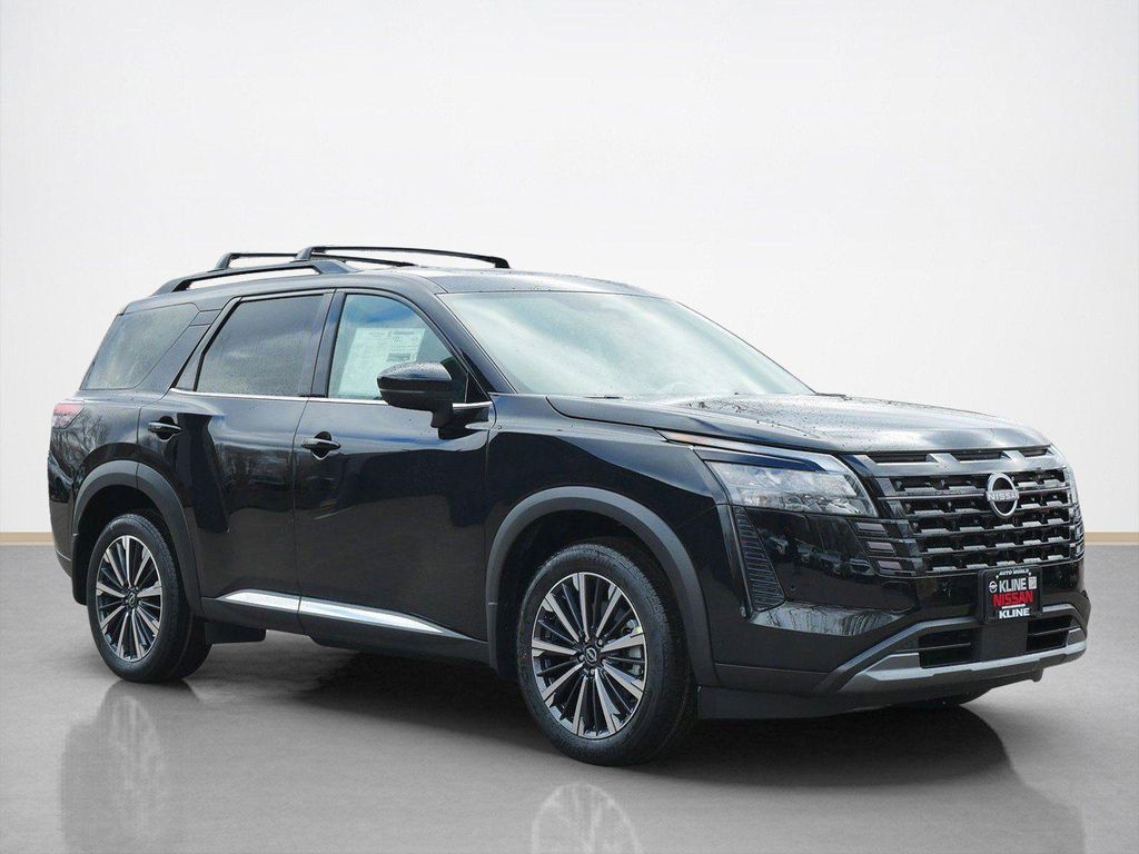 New 2026 Nissan Pathfinder Platinum