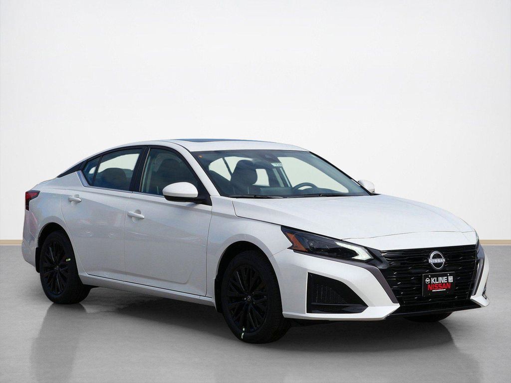 New 2026 Nissan Altima 2.5 SV