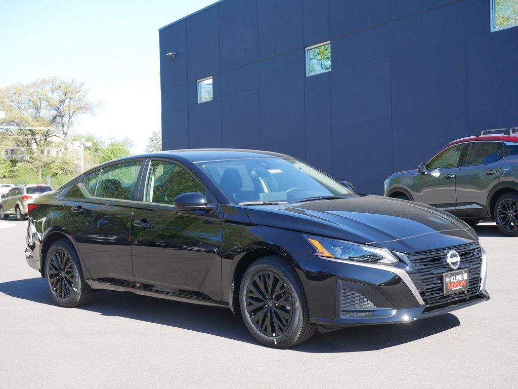 New 2026 Nissan Altima 2.5 SV