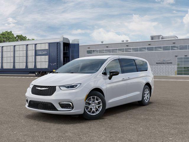 New 2026 Chrysler Pacifica Select