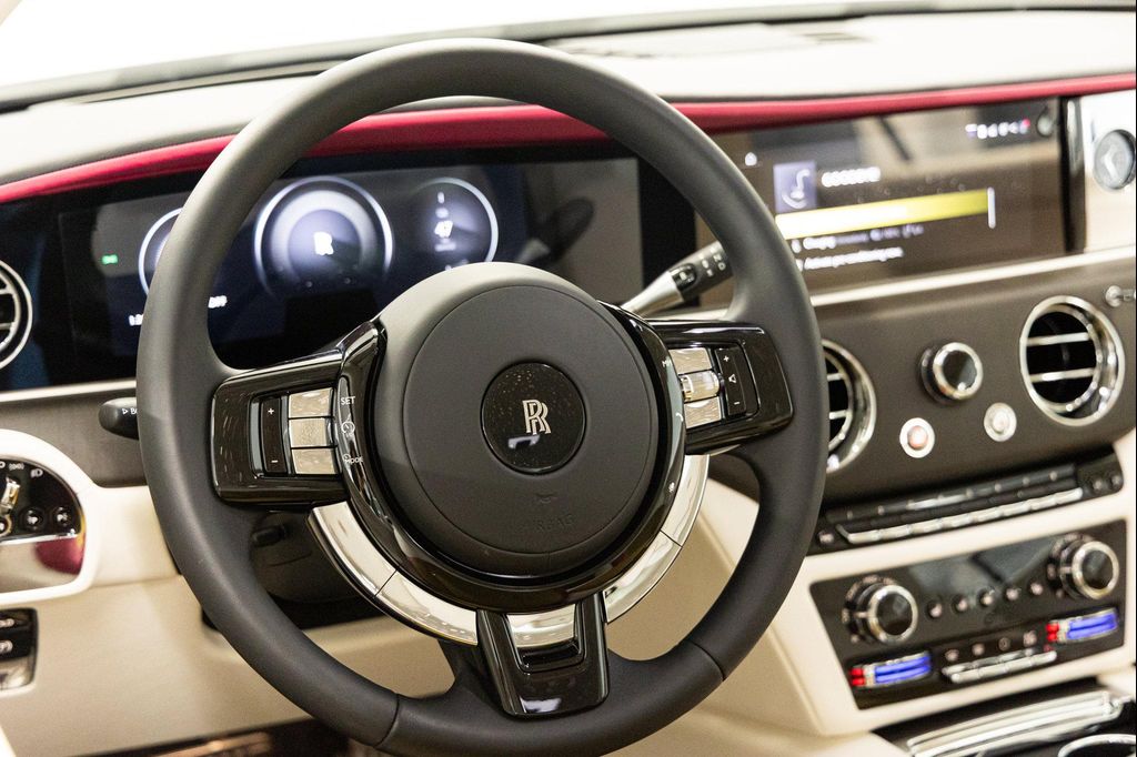 2024 ROLLS-ROYCE SPECTRE 缩略图 26