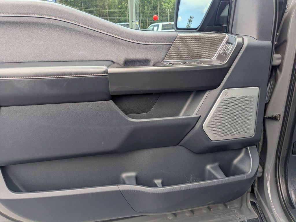 صورة مصغرة 11 لـ 2021 FORD F-150 RAPTOR