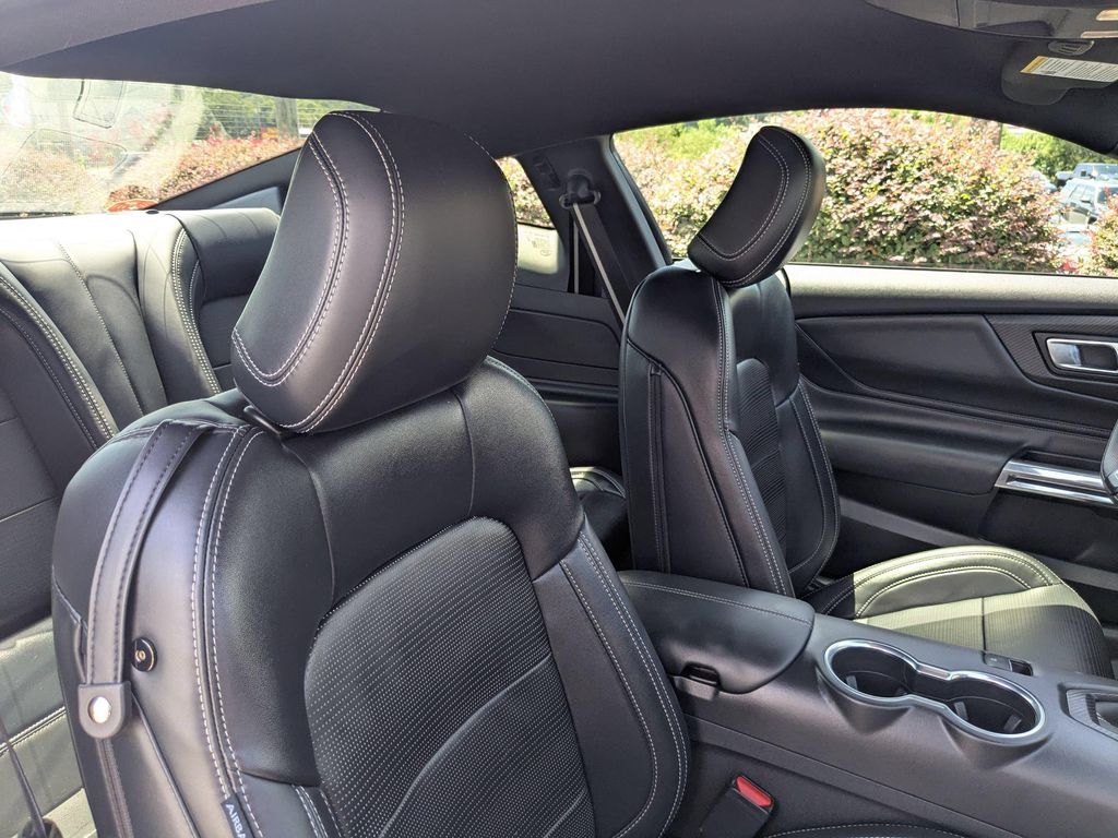 صورة مصغرة 25 لـ 2025 FORD MUSTANG GT PREMIUM
