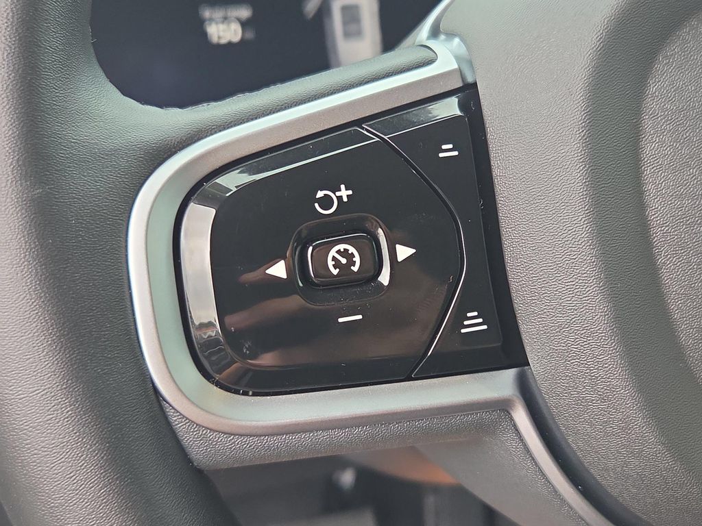 2025 Volvo XC90 B5 PLUS 7-SEATER 缩略图 20