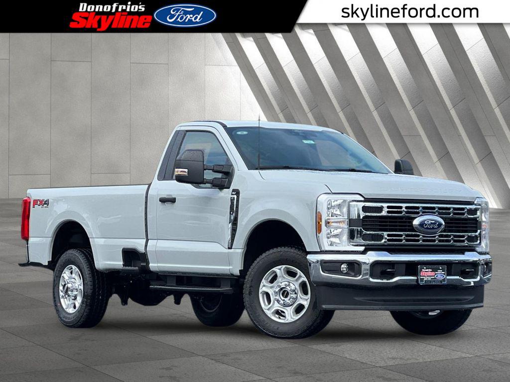New 2025 Ford F-350 XLT