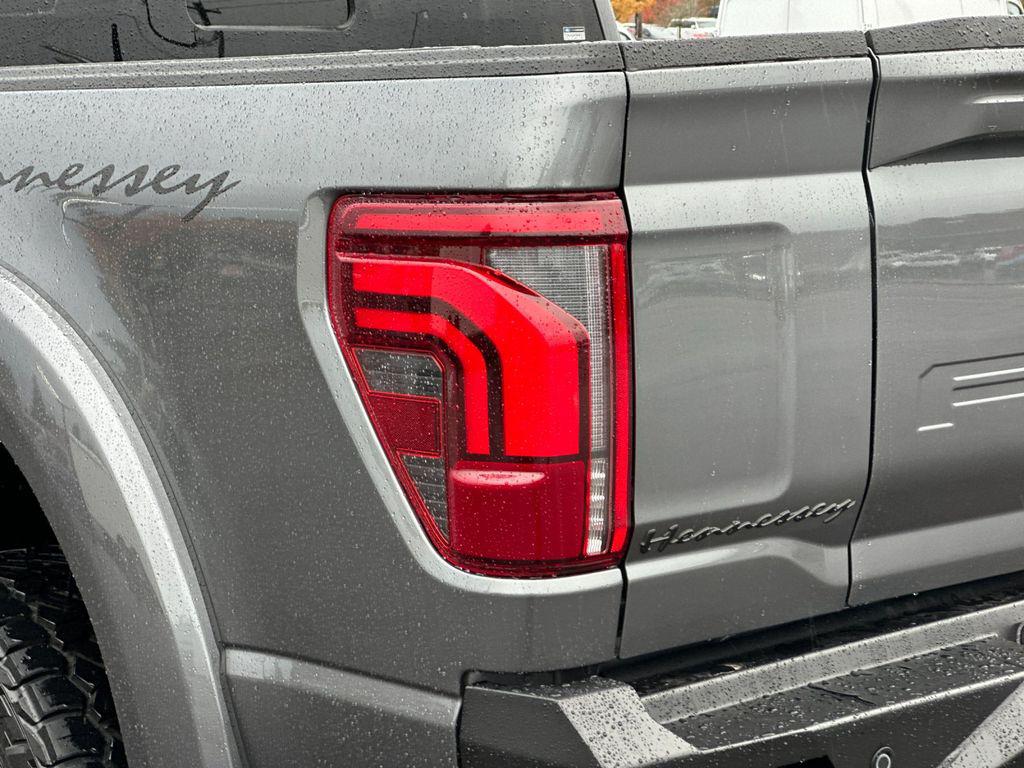 صورة مصغرة 24 لـ 2025 FORD F-150 LARIAT