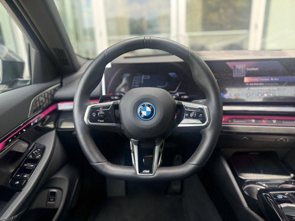 2026 BMW I5 EDRIVE40 — миниатюра 22