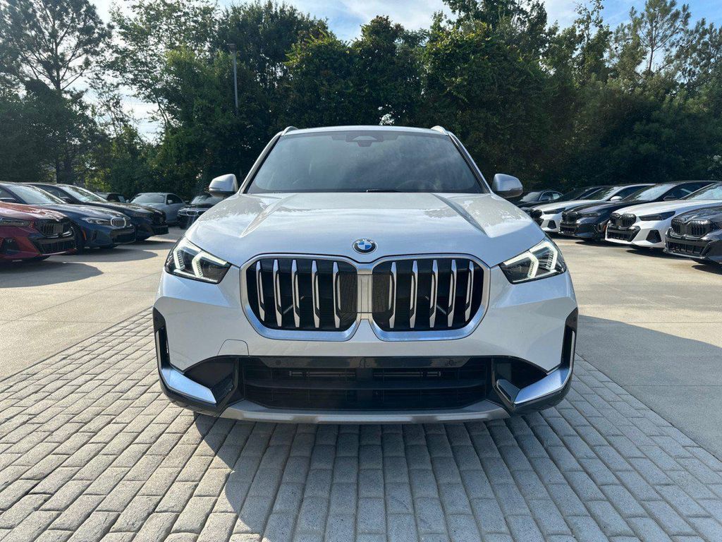 صورة 3 لـ 2023 BMW X1 XDRIVE28I