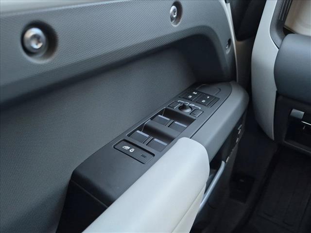 2026 LAND Rover DEFENDER P300 S 缩略图 9