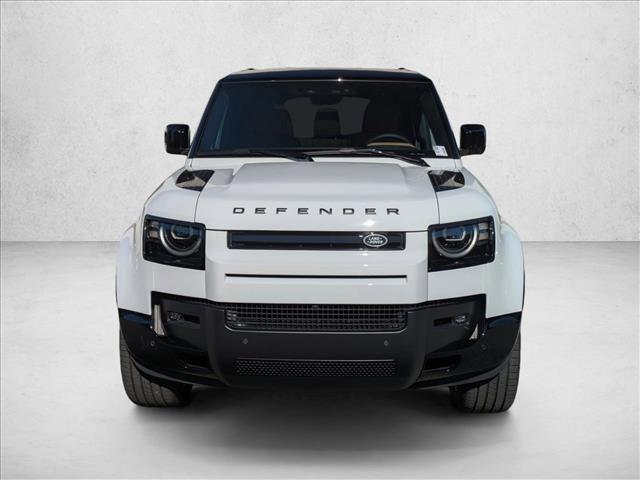 صورة 6 لـ 2026 LAND Rover DEFENDER P400 X-DYNAMIC SE