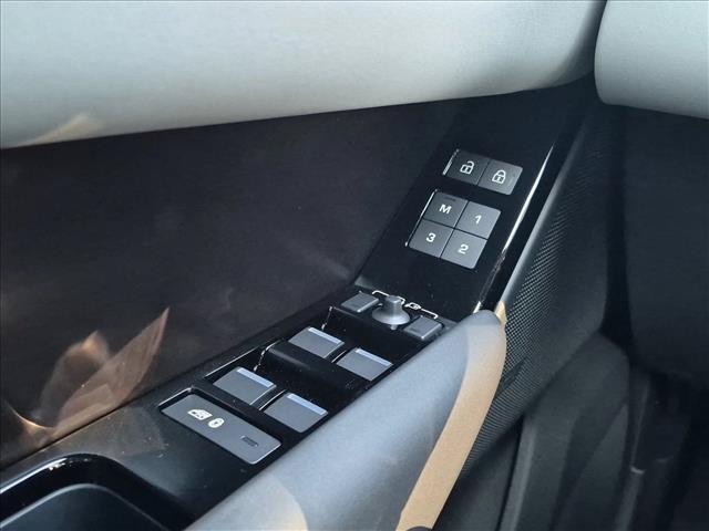 صورة مصغرة 10 لـ 2026 LAND Rover RANGE ROVER VELAR BELGRAVIA EDITION