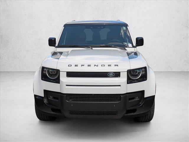 2026 LAND Rover DEFENDER X-DYNAMIC SE — фото 6