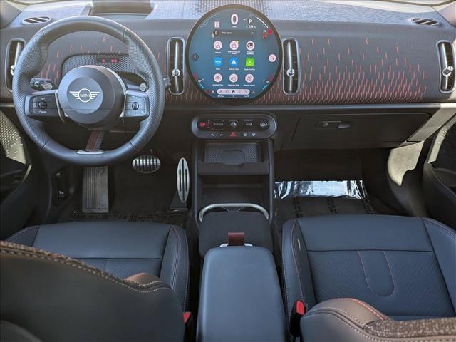 2025 MINI COUNTRYMAN JOHN COOPER WORKS ALL4 缩略图 19