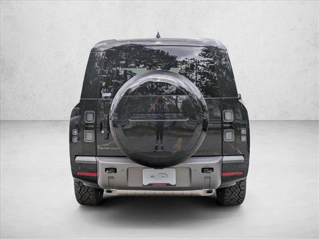 صورة 8 لـ 2026 LAND Rover DEFENDER P400 OUTBOUND