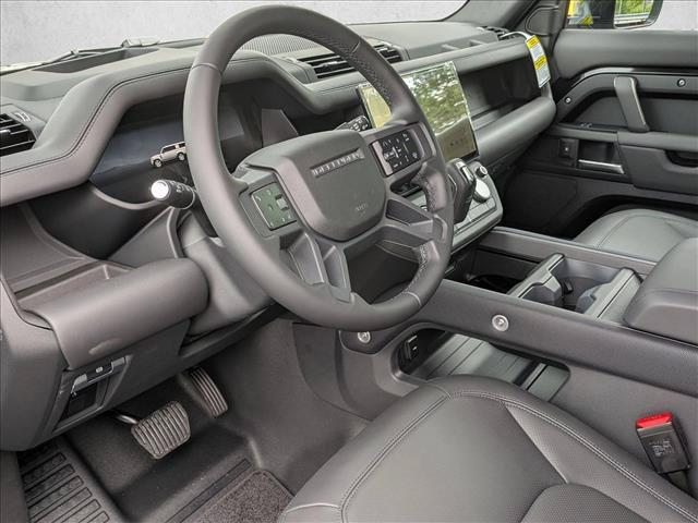 صورة 3 لـ 2026 LAND Rover DEFENDER P400 OUTBOUND