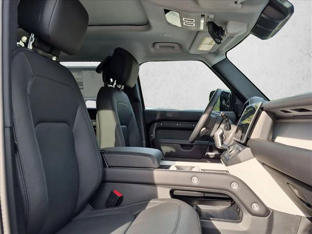 2026 LAND Rover DEFENDER P300 S 缩略图 27