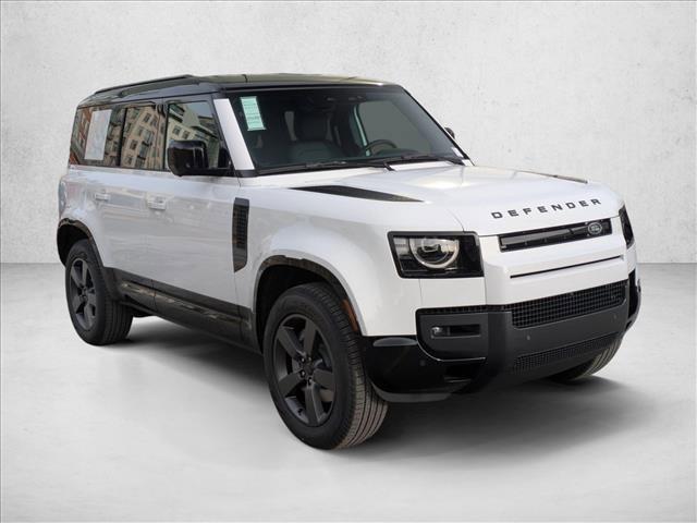 صورة 7 لـ 2026 LAND Rover DEFENDER P400 X-DYNAMIC SE