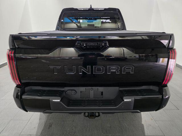 TOYOTA TUNDRA - 4
