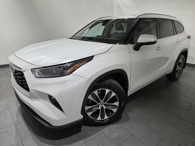 TOYOTA HIGHLANDER - 1