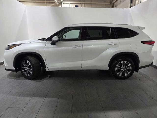 TOYOTA HIGHLANDER - 2