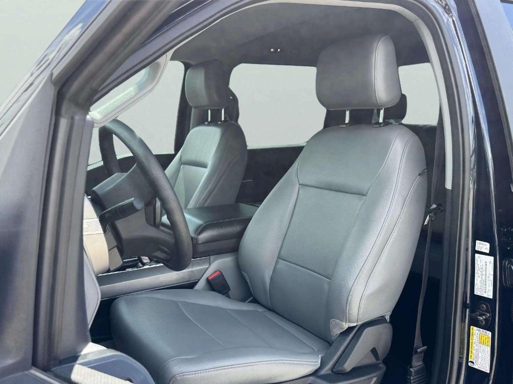 صورة مصغرة 16 لـ 2022 FORD F-150 LIGHTNING PRO