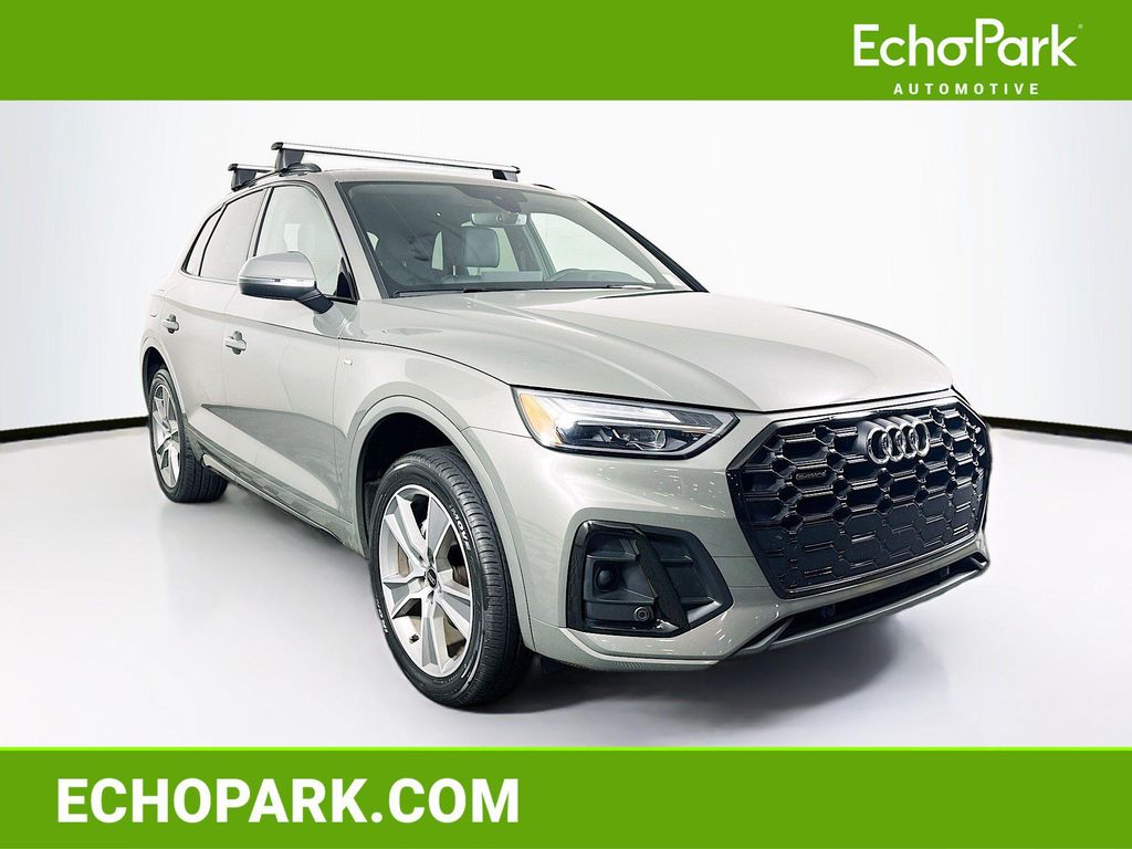 صورة 1 لـ 2025 AUDI Q5 45 S LINE PREMIUM