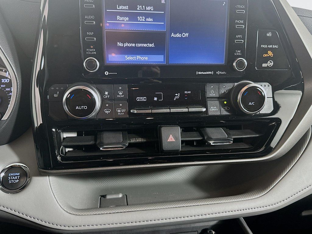 صورة مصغرة 19 لـ 2022 Toyota HIGHLANDER XLE