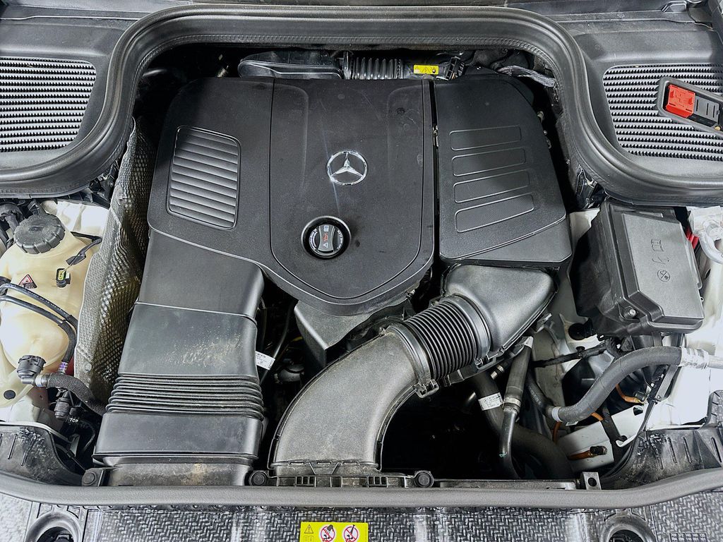 2026 Mercedes-BENZ GLE — миниатюра 29